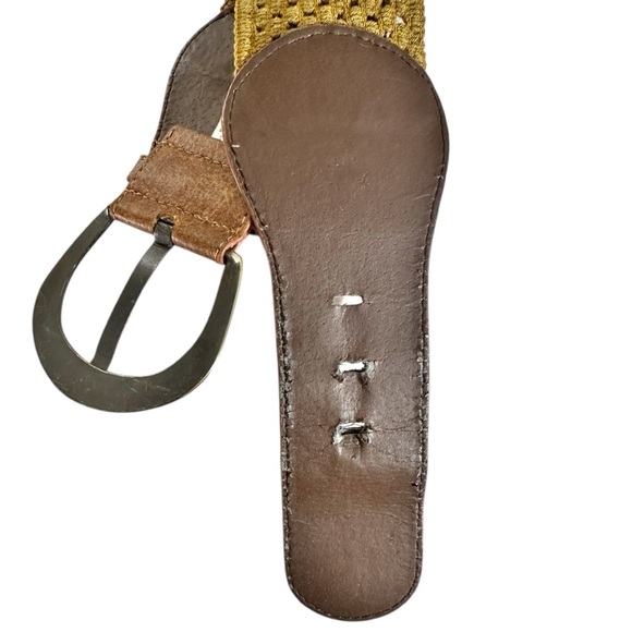 🌸Brown and Gold Belt with Circular Buckle - Picture 9 of 10